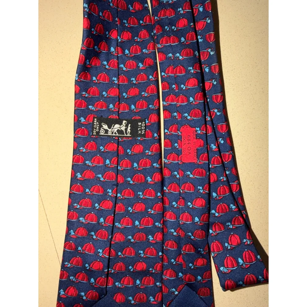 Men's Hermès Navy Red Jockey Hat Print Silk Tie One Size